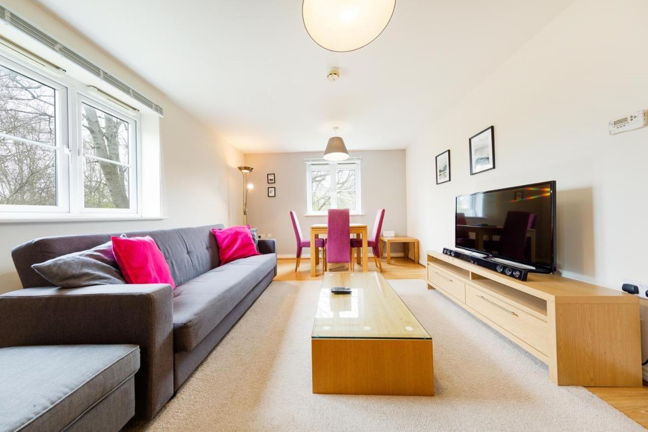 2 Bed 2 Bathroom Apartment Free Parking Bristol Exterior photo